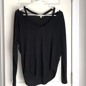 Express cut shoulder top